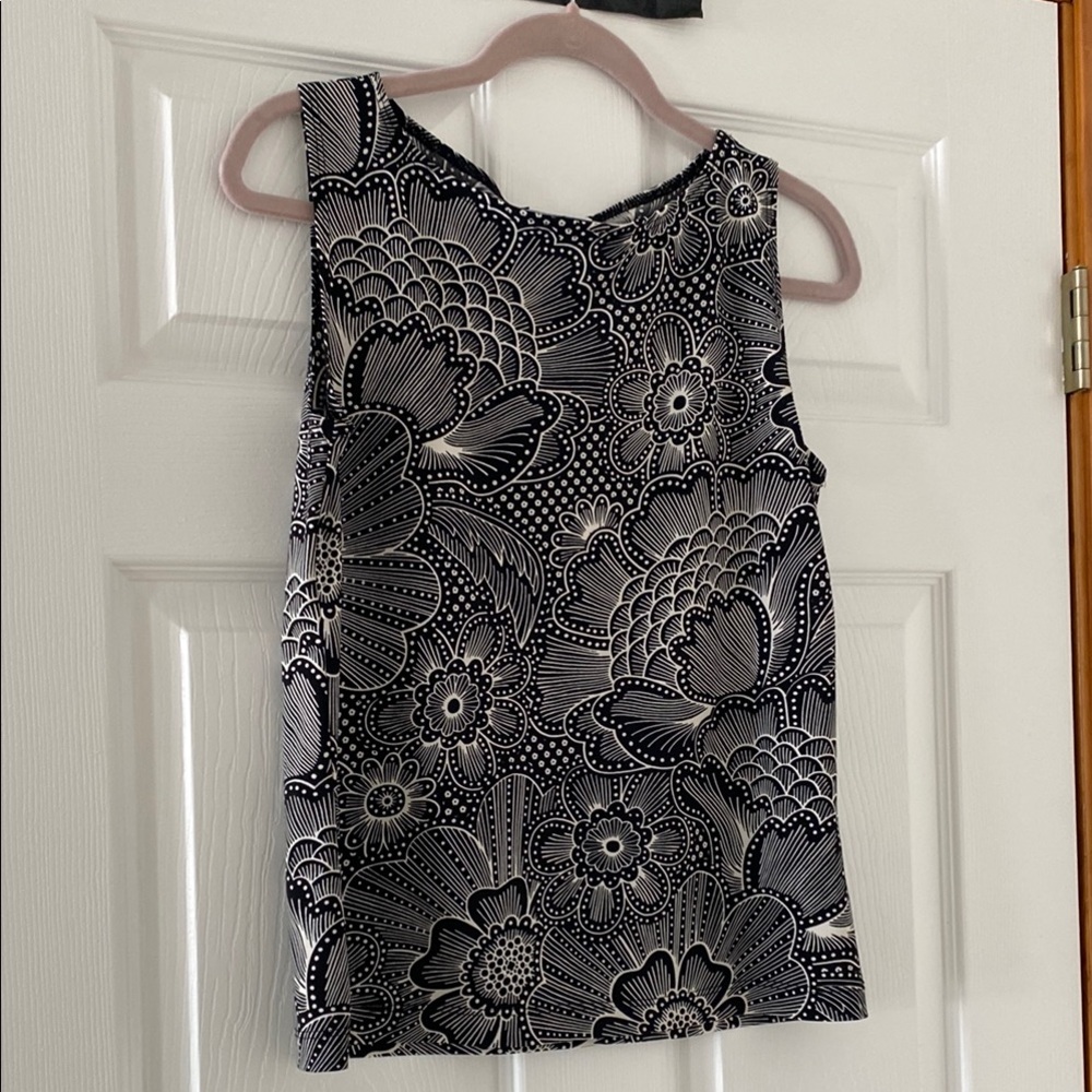 Chico's Black and White Fitted Tank Top